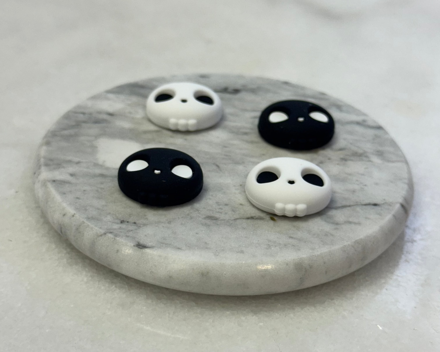 Cute Skulls Switch 2 Thumb Grips